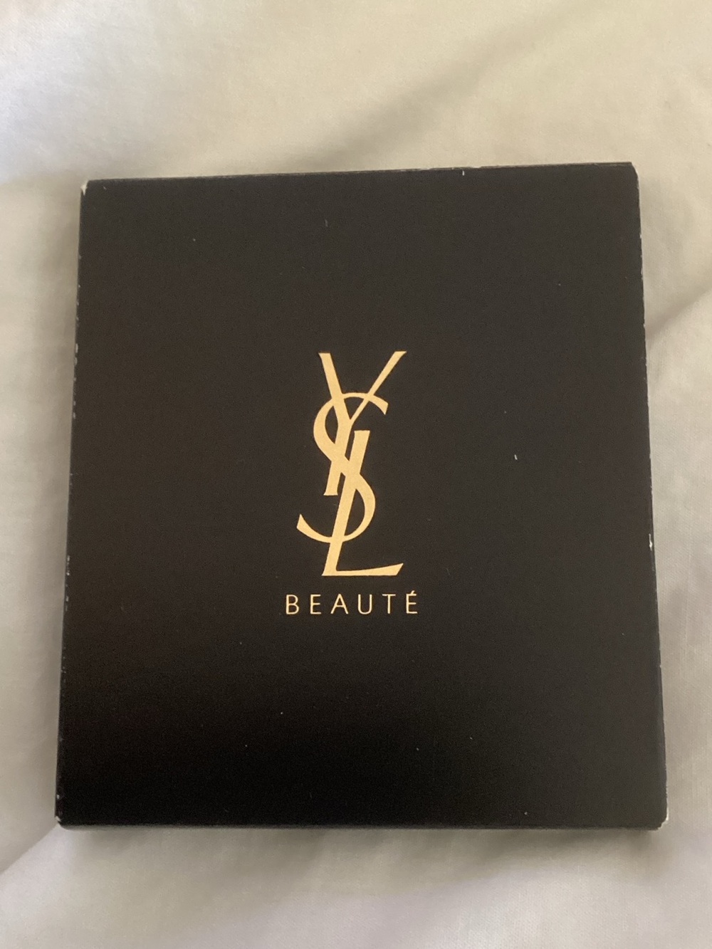 Yves Saint Laurent Pink Logo Travel Pouch w/Assorted Mini Cosmetics
5 piece set - Picture 4 of 10